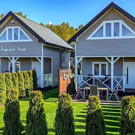 Przystanek Mewa Lodge *