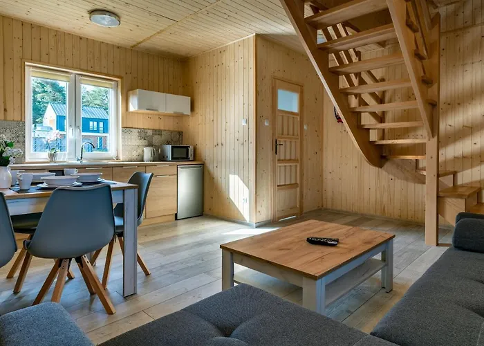 Przystanek Mewa Lodge *